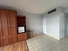 2899 Collins Ave 1040, Miami Beach FL 33140