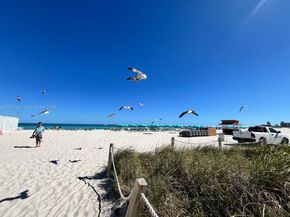 2899 Collins Ave 1040, Miami Beach FL 33140
