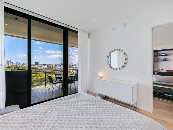 8701 Collins Ave 904, Miami Beach FL 33154