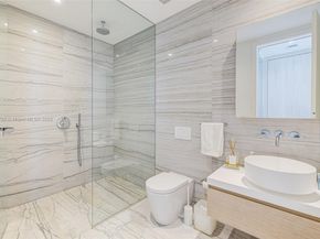 8701 Collins Ave 904, Miami Beach FL 33154