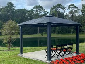 Undisclosed Address #A11950388, Loxahatchee FL 33470