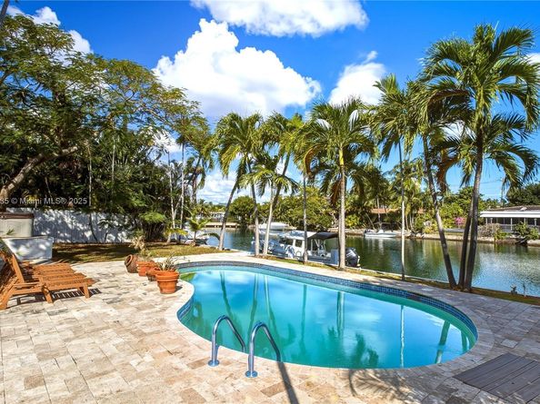 12545 Palm Rd, North Miami FL 33181