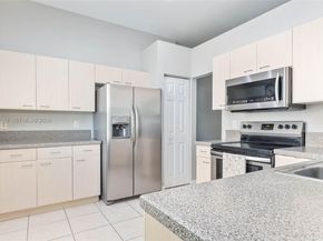 1784 Aspen Ln, Weston FL 33327