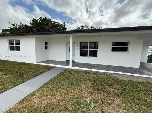 3010 NW 186th Ter, Miami Gardens FL 33056