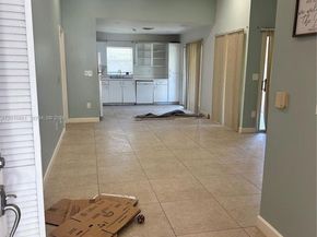 472 SE 22nd Dr, Homestead FL 33033
