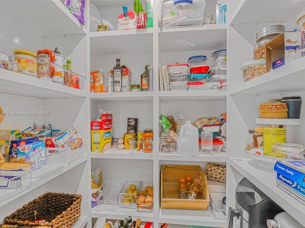 7560 SW 144th St, Palmetto Bay FL 33158