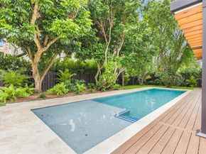 7560 SW 144th St, Palmetto Bay FL 33158