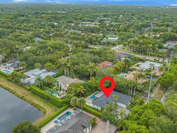 7560 SW 144th St, Palmetto Bay FL 33158