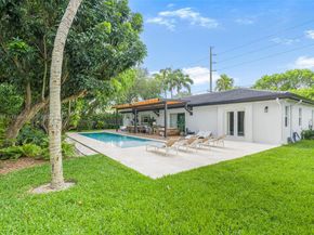 7560 SW 144th St, Palmetto Bay FL 33158