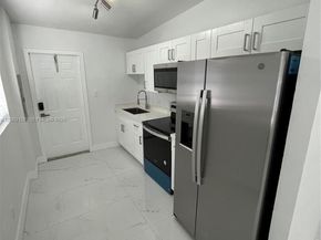 2726 NW 4th Ct, Pompano Beach FL 33069