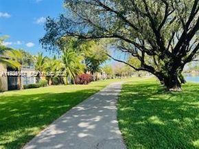 15689 SW 106th Ln 702, Miami FL 33196