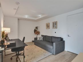 121 NE 34th St 902, Miami FL 33137