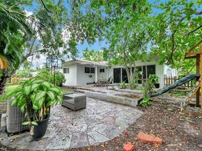 10619 NE 10th Pl, Miami Shores FL 33138