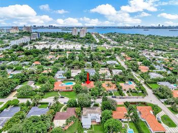 10619 NE 10th Pl