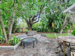 10619 NE 10th Pl, Miami Shores FL 33138