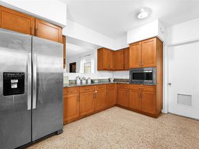 10619 NE 10th Pl, Miami Shores FL 33138
