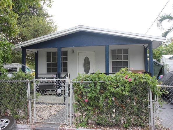 5573 NE 3rd Ave, Miami FL 33137