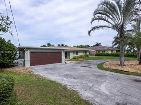 2875 NE 19th St, Pompano Beach FL 33062