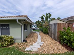 2875 NE 19th St, Pompano Beach FL 33062