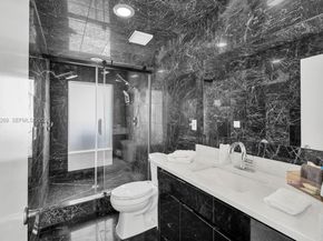 2875 NE 19th St, Pompano Beach FL 33062