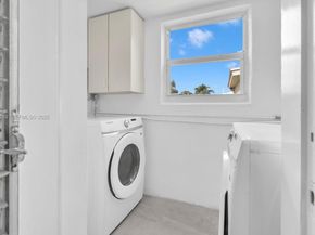 2875 NE 19th St, Pompano Beach FL 33062