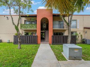 10834 N Kendall Dr X12, Miami FL 33176