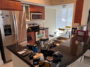 3232 SW 22nd Ter 201, Miami FL 33145