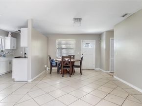 6528 SW 26th St, Miramar FL 33023