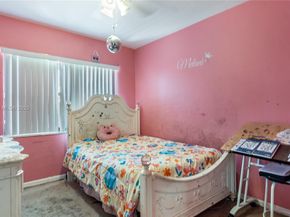 6528 SW 26th St, Miramar FL 33023