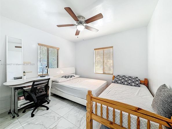 10045 SW 172nd St, Miami FL 33157