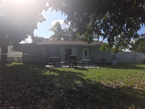 561 NW 190th St, Miami Gardens FL 33169