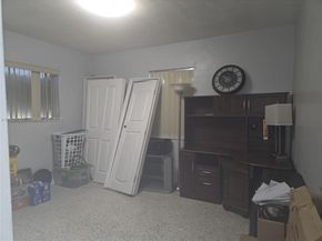 561 NW 190th St, Miami Gardens FL 33169