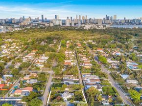 1960 NE 182nd St, North Miami Beach FL 33162