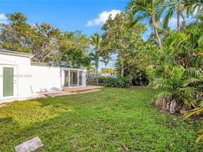 1960 NE 182nd St, North Miami Beach FL 33162