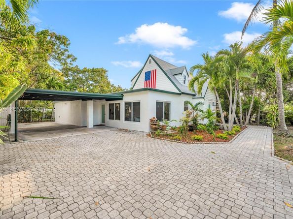 1960 NE 182nd St, North Miami Beach FL 33162