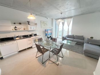 690 SW 1st Ct