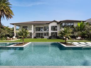 110 Holiday Dr, Hallandale Beach FL 33009