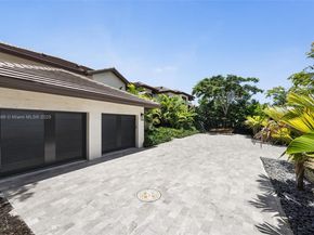 110 Holiday Dr, Hallandale Beach FL 33009