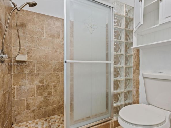 1141 SW 111th Way, Davie FL 33324