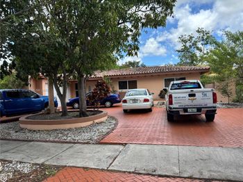 9835 SW 85th St
