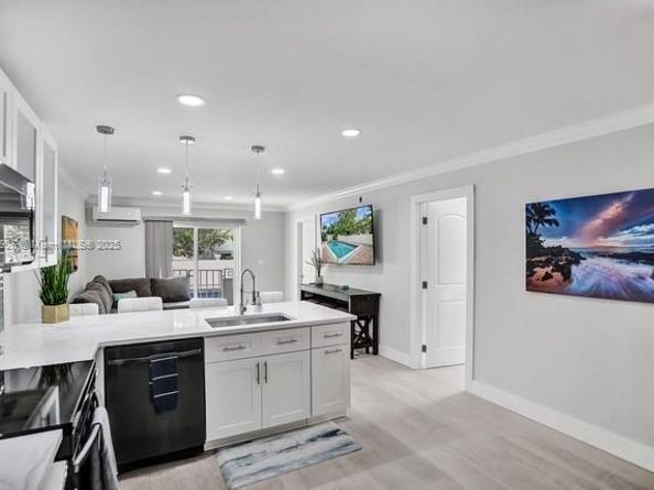 2900 N Banyan St 101, Fort Lauderdale FL 33316