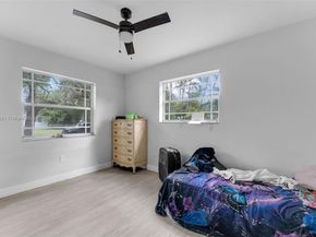 538 NW 11th St, Homestead FL 33030