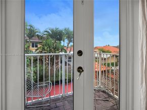1131 SW 104th Ct, Miami FL 33174