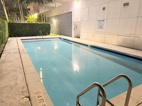 36 NW 6th Ave 601, Miami FL 33128