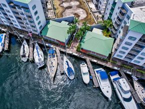 2475 NW 16th St Rd 308, Miami FL 33125