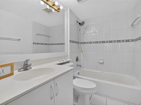 2475 NW 16th St Rd 308, Miami FL 33125