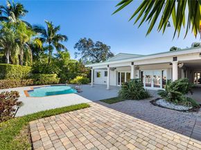 1375 N Biscayne Point Rd, Miami Beach FL 33141