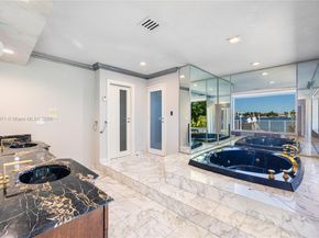 1375 N Biscayne Point Rd, Miami Beach FL 33141