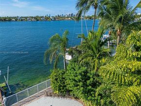 1375 N Biscayne Point Rd, Miami Beach FL 33141
