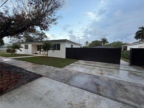 596 Ragan Dr, Miami Springs FL 33166